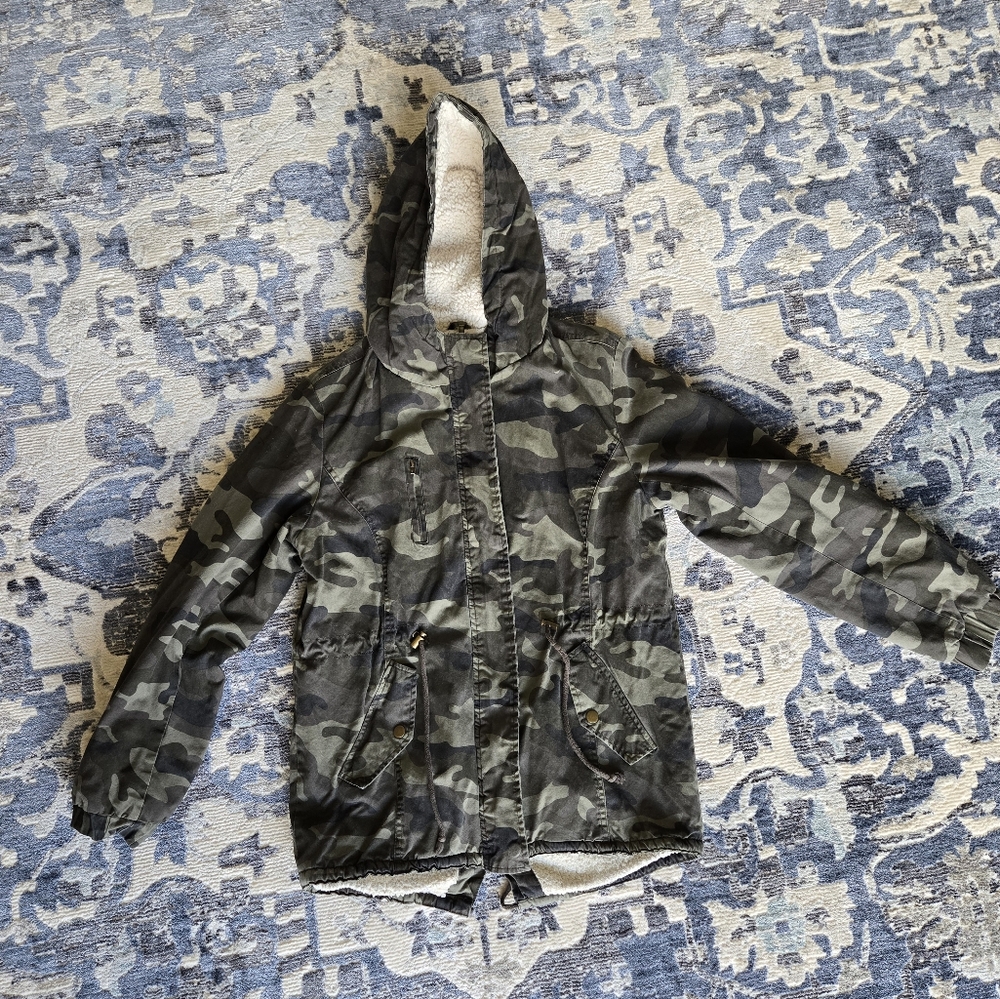 Camouflage Hooded Jacket